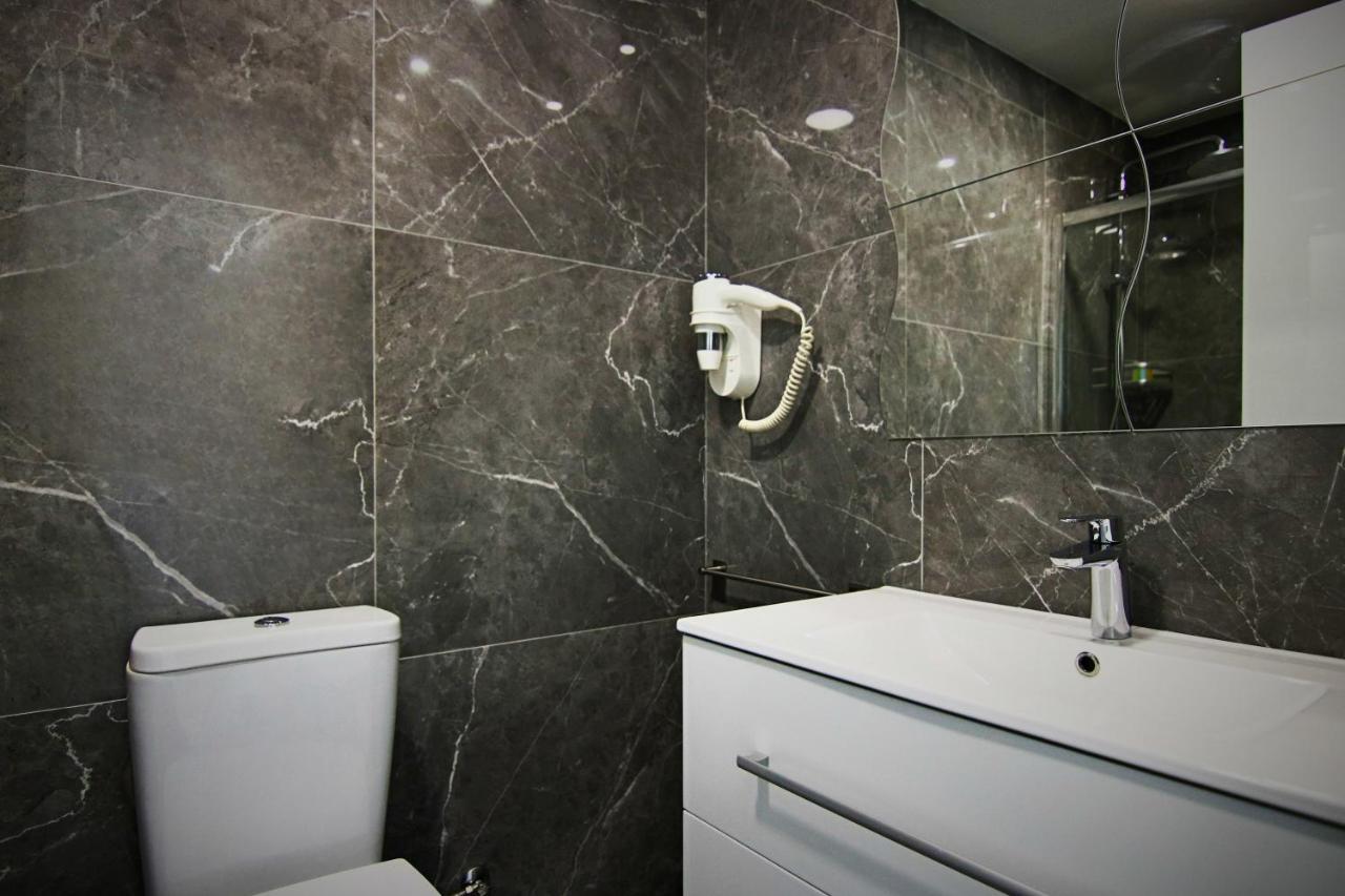 Phaedrus Living: Luxury Suite Nicosia 509 Exterior foto