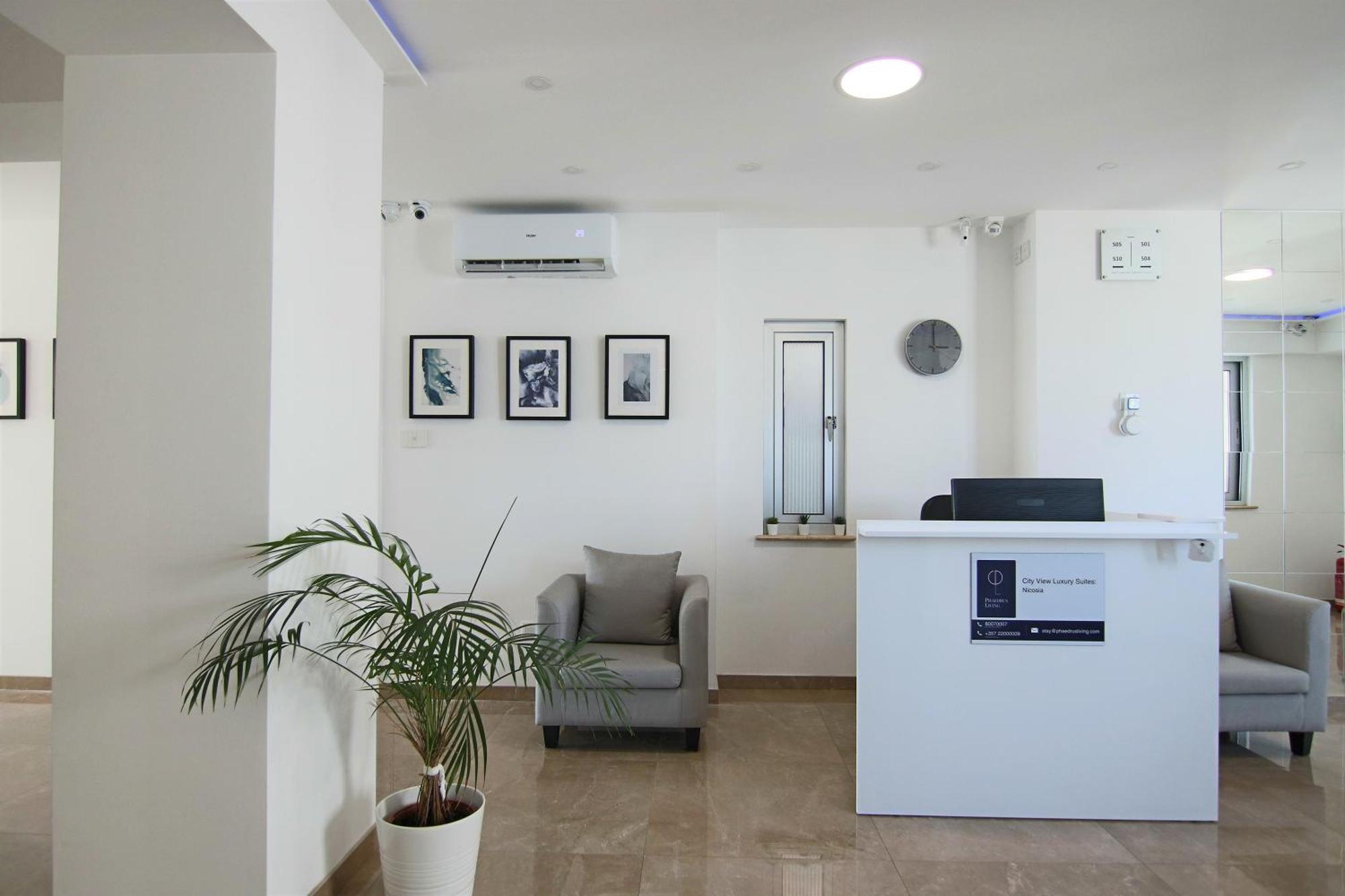 Phaedrus Living: Luxury Suite Nicosia 509 Exterior foto
